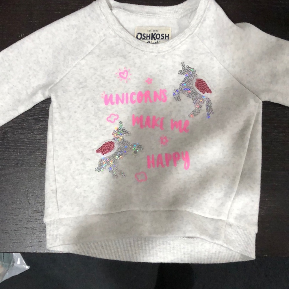 Light gray unicorn pull over